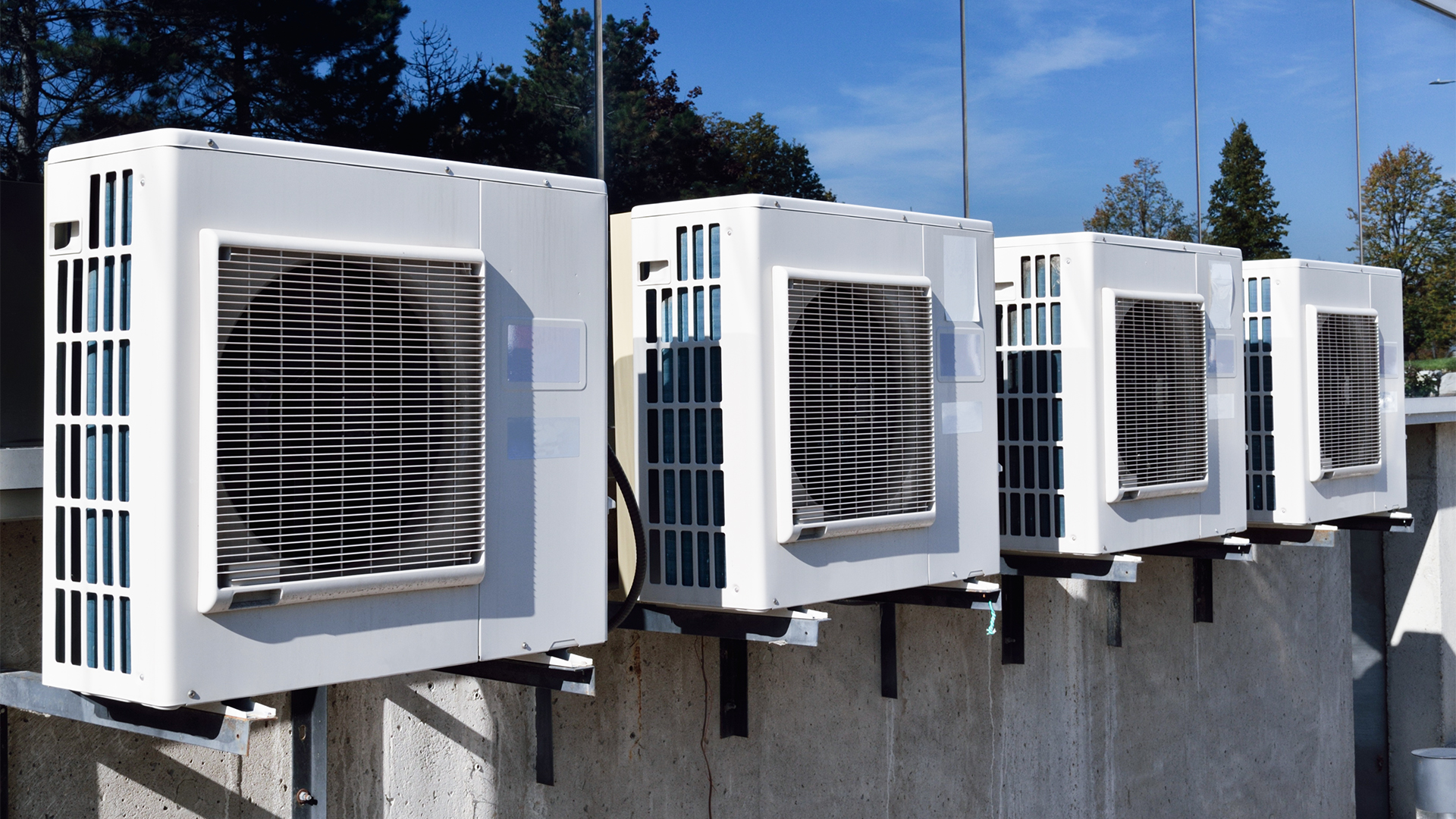 Como os Variadores de Frequência melhoram o desempenho dos sistemas de climatização AVAC-R? | Reiman